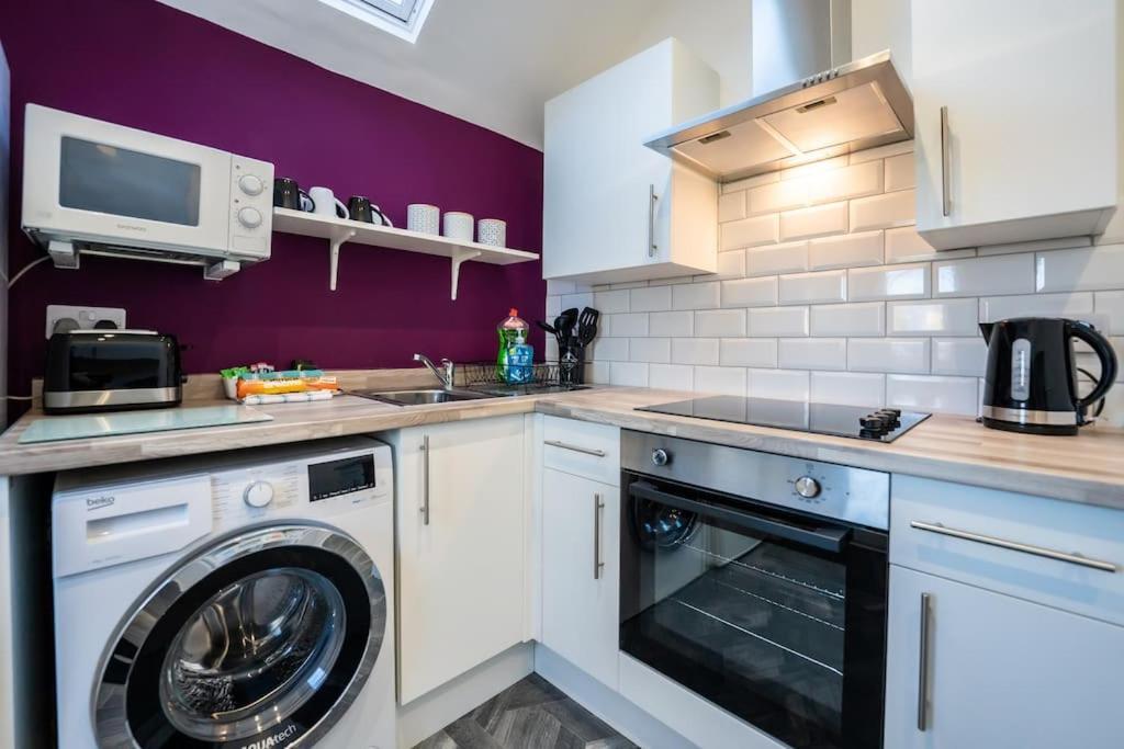 Cosy And Convenient Sunderland Apartment Esterno foto